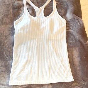 EUC Ebb to street Tank!